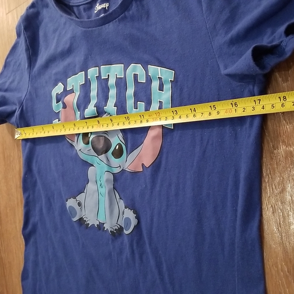 (M) Disney Cotton Blend Lilo & Stitch Graphic Short Sleeved Tee Casual Vacation - Picture 6 of 9